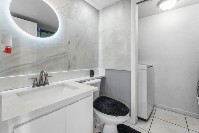3310 MERIDIAN Way S A, Palm Beach Gardens, FL 33410