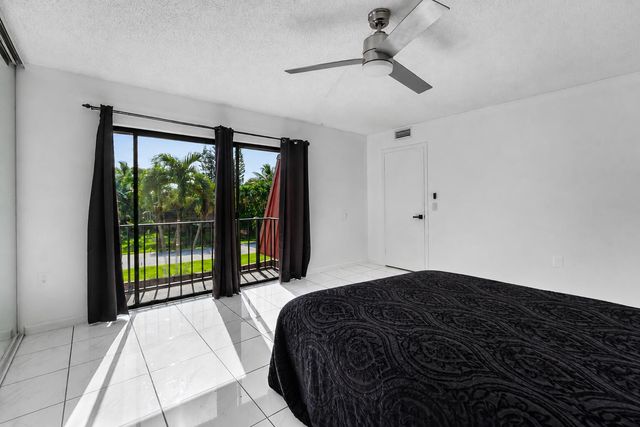 3310 MERIDIAN Way S A, Palm Beach Gardens, FL 33410