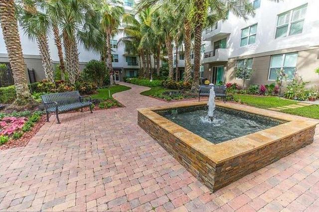 2421 NE 65th Street 205, Fort Lauderdale, FL 33308