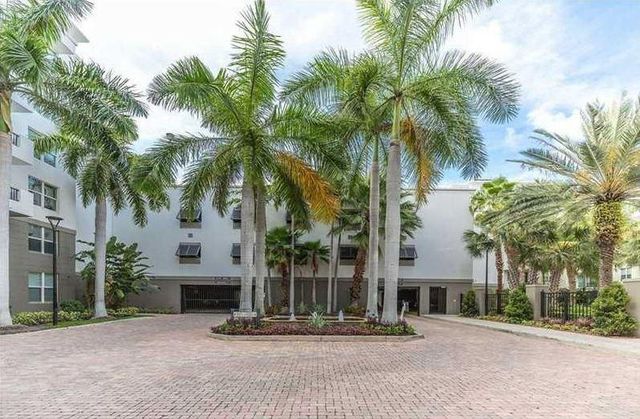 2421 NE 65th Street 205, Fort Lauderdale, FL 33308