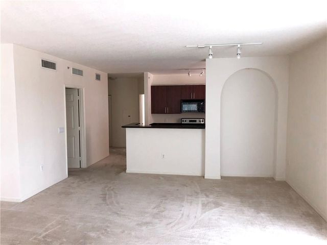 2421 NE 65th Street 205, Fort Lauderdale, FL 33308