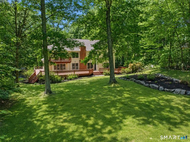 39 Powder Horn Hill Road, Wilton, CT 06897