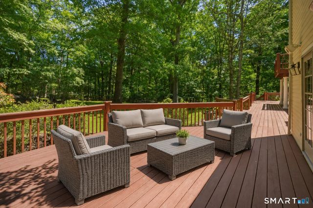 39 Powder Horn Hill Road, Wilton, CT 06897