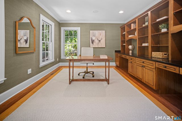 39 Powder Horn Hill Road, Wilton, CT 06897