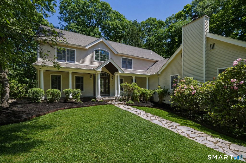 39 Powder Horn Hill Road, Wilton, CT 06897