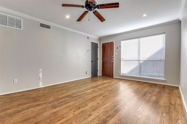 4616 W Lovers Lane 121, Dallas, TX 75209