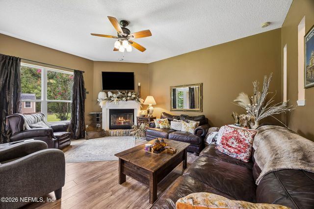 11189 SADDLE CLUB Drive, Jacksonville, FL 32219