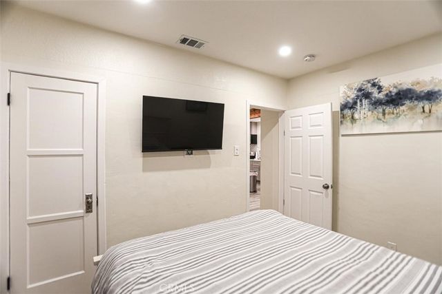 6792 Gaviota, Long Beach, CA 90805