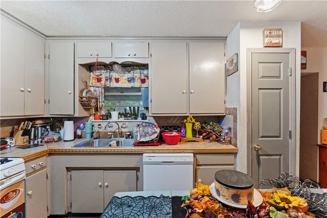 718 Morrison Place, Springdale, AR 72762