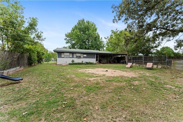 718 Morrison Place, Springdale, AR 72762