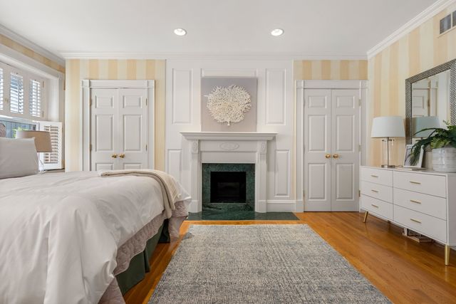398 Marlborough St 1, Boston, MA 02115