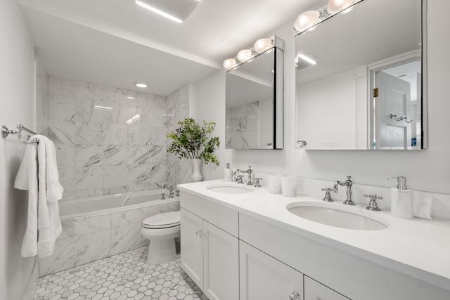 398 Marlborough St 1, Boston, MA 02115