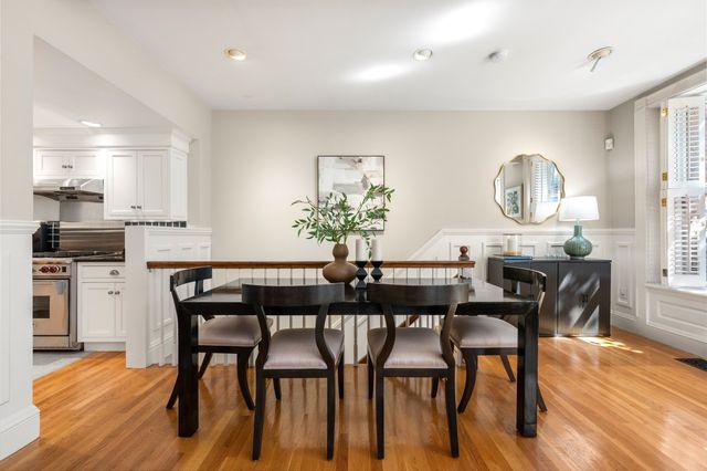 398 Marlborough St 1, Boston, MA 02115