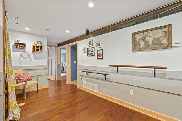 323 E Park Avenue, Monticello, WI 53570