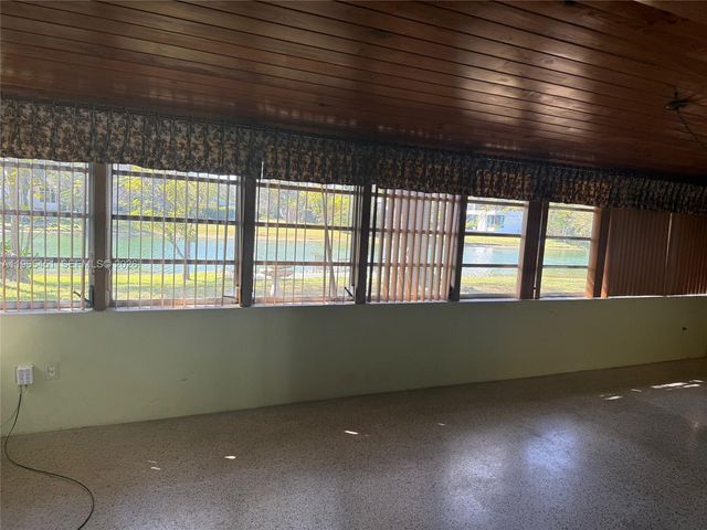 11820 SW 69th Ct *, Pinecrest, FL 33156