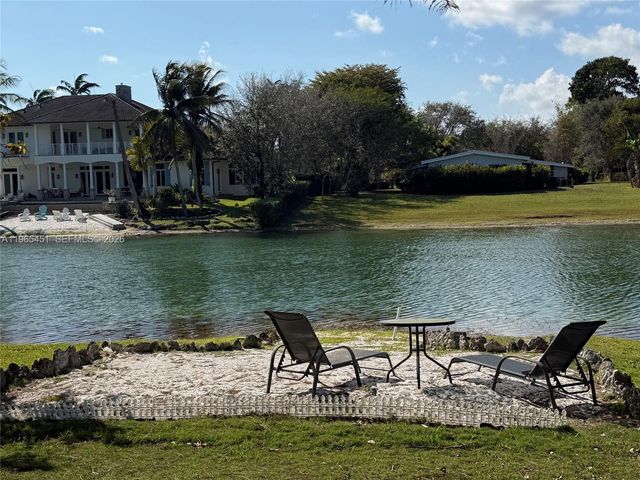 11820 SW 69th Ct *, Pinecrest, FL 33156