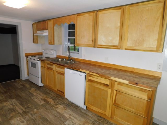 777 802 Highway, Sarepta, LA 71071