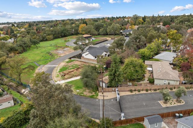 5564 Fetz Ln, Fair Oaks, CA 95628