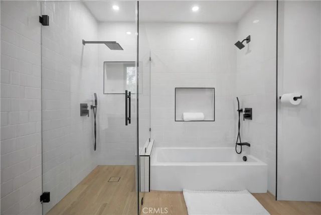1145 S Longwood, Los Angeles, CA 90019