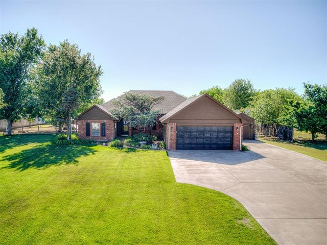 10961 Gracie Drive, Edmond, OK 73025