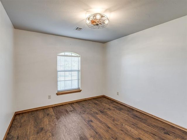 10961 Gracie Drive, Edmond, OK 73025