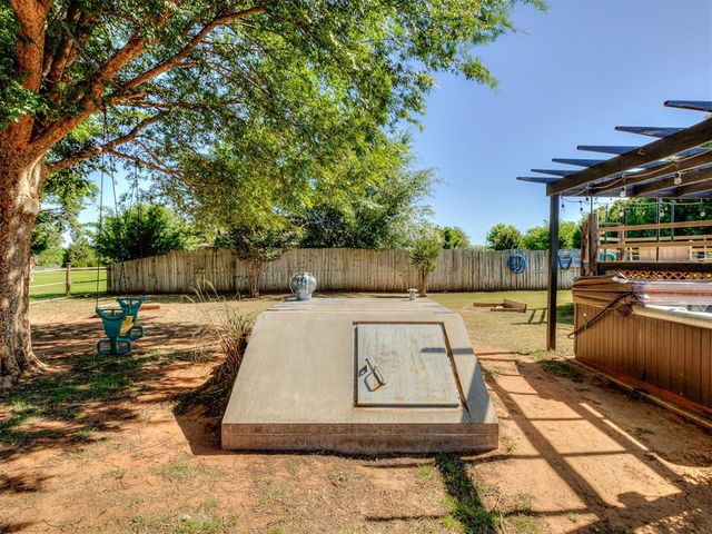 10961 Gracie Drive, Edmond, OK 73025