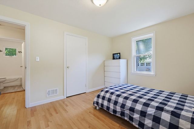 71 Carpenter Rd, Walpole, MA 02081