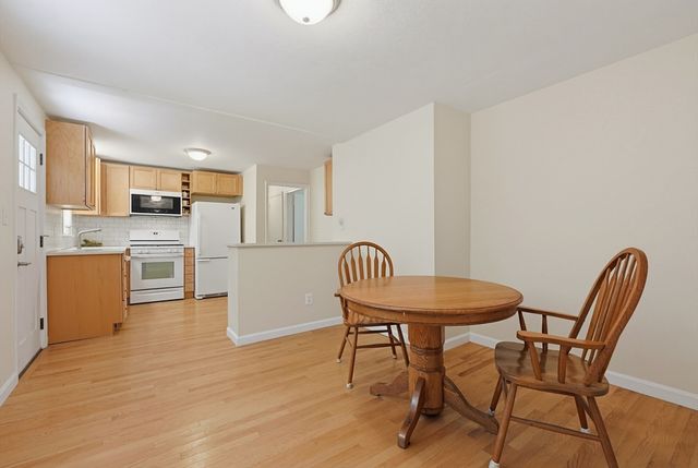 71 Carpenter Rd, Walpole, MA 02081