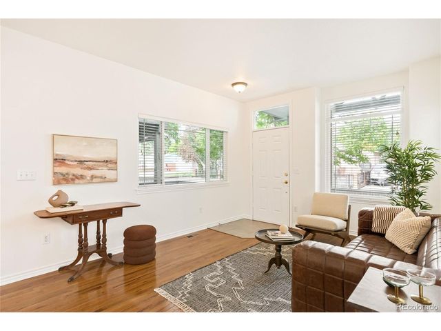 818 S Terry St B9, Longmont, CO 80501