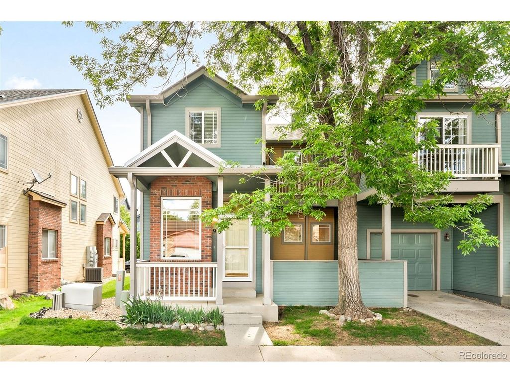 818 S Terry St B9, Longmont, CO 80501