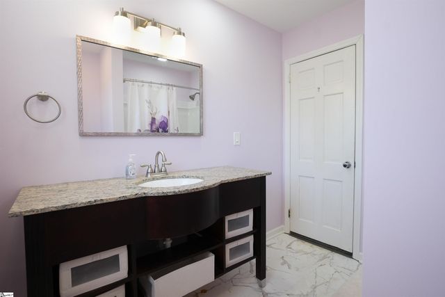 106 Dexter Drive, Taylors, SC 29687