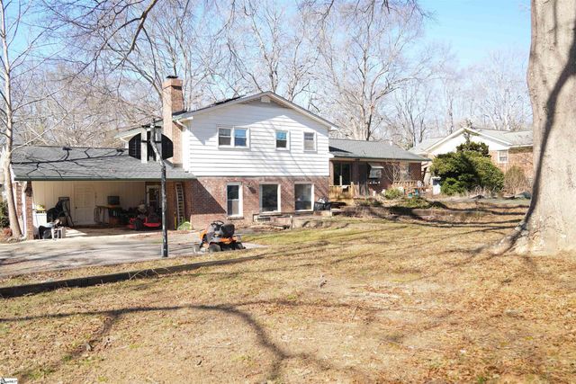 106 Dexter Drive, Taylors, SC 29687