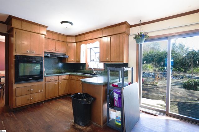 106 Dexter Drive, Taylors, SC 29687