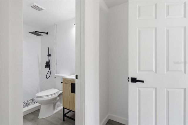 1723 E IDELL STREET, Tampa, FL 33604