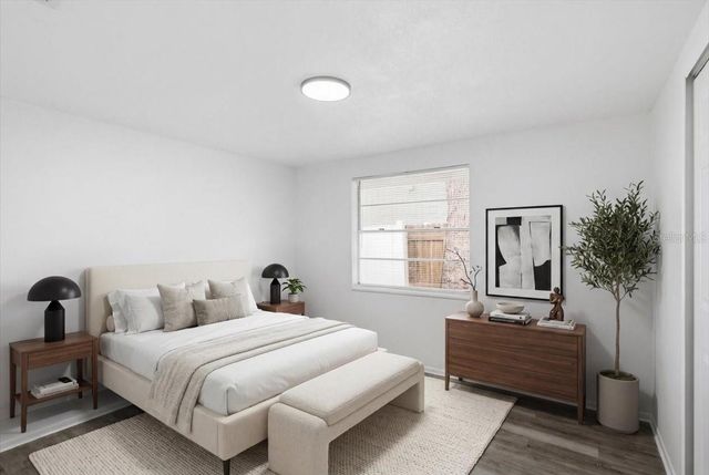 1723 E IDELL STREET, Tampa, FL 33604