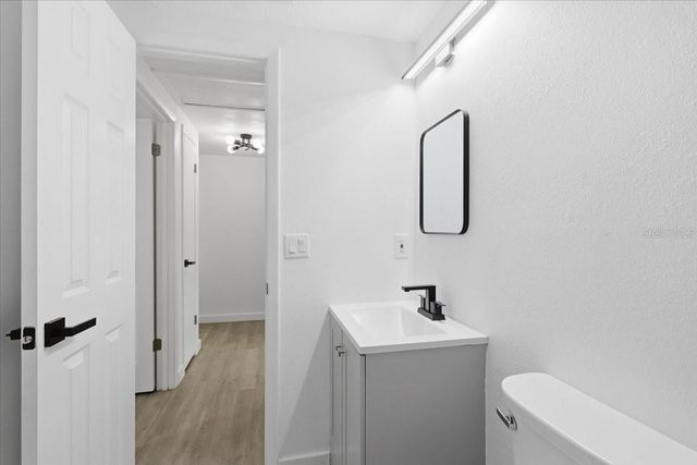 1723 E IDELL STREET, Tampa, FL 33604