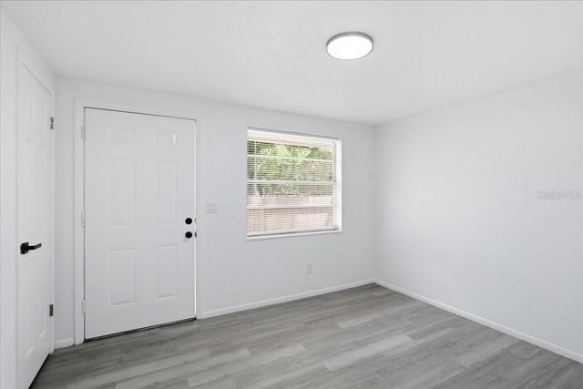 1723 E IDELL STREET, Tampa, FL 33604