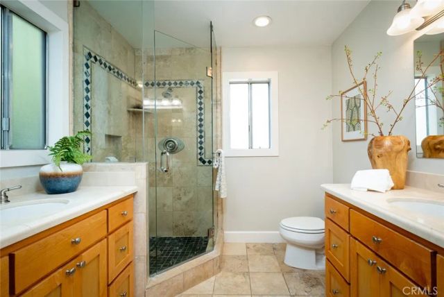 302 W Loraine Street 4, Glendale, CA 91202