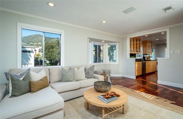 302 W Loraine Street 4, Glendale, CA 91202