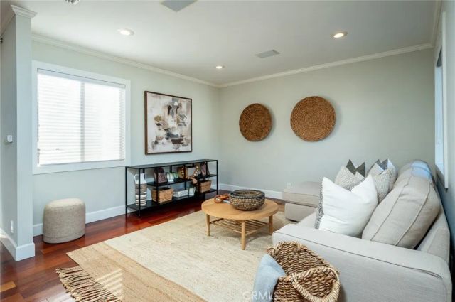 302 W Loraine Street 4, Glendale, CA 91202