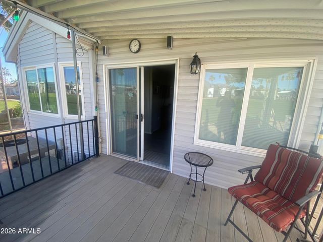 2275 S SEMINOLE Drive, Apache Junction, AZ 85119