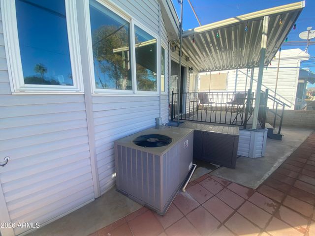 2275 S SEMINOLE Drive, Apache Junction, AZ 85119