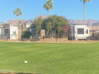 2275 S SEMINOLE Drive, Apache Junction, AZ 85119