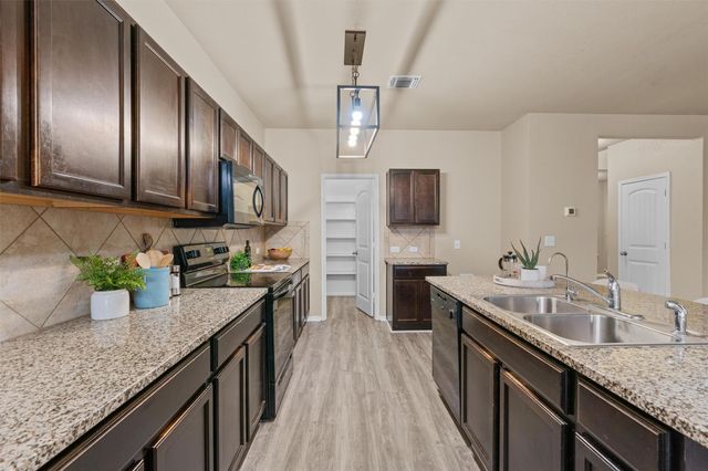 12212 Jamie DR, Manor, TX 78653