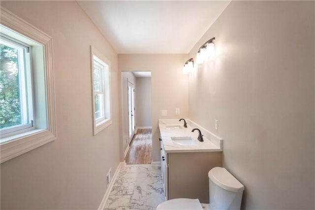 323 Hill Crest Circle, Woodstock, GA 30188