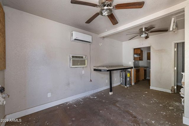 2021 W WASHINGTON Street, Phoenix, AZ 85009