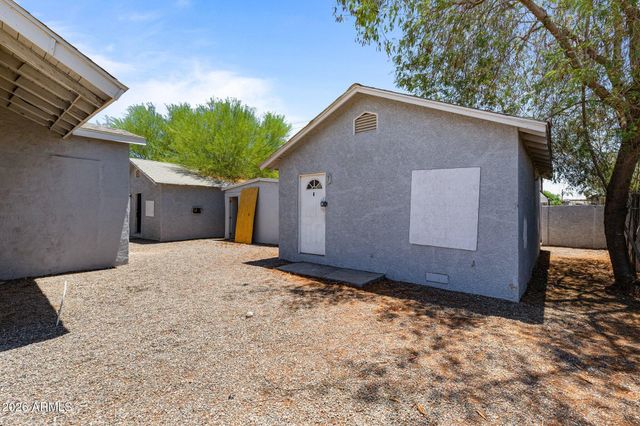2021 W WASHINGTON Street, Phoenix, AZ 85009