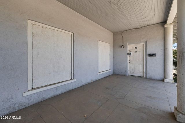 2021 W WASHINGTON Street, Phoenix, AZ 85009
