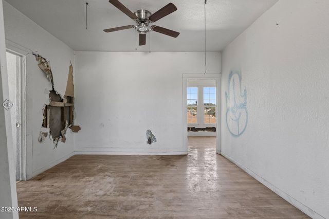 2021 W WASHINGTON Street, Phoenix, AZ 85009