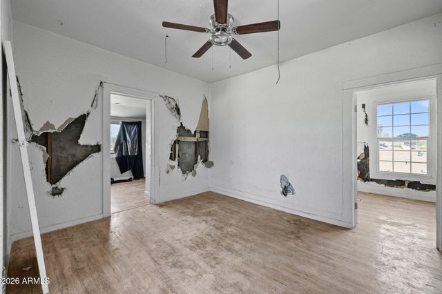 2021 W WASHINGTON Street, Phoenix, AZ 85009